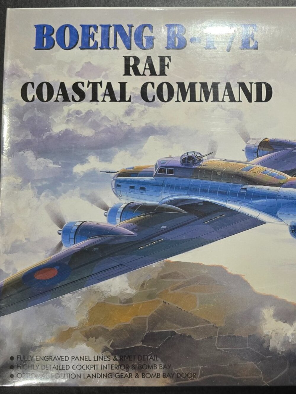 1994 Academy 1/72 Boeing B-17E RAF Coastal Command Model Kit#2141